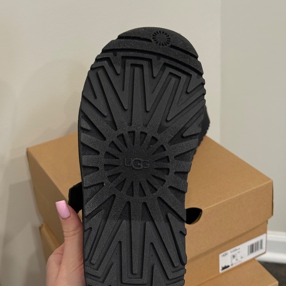 New women’s ugg golden glow size us 9 - Picture 6 of 7